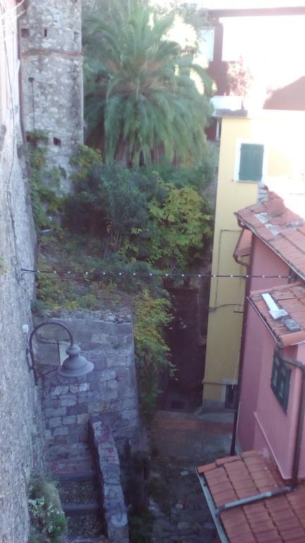 Locanda Del Sole Nero San Terenzo Eksteriør bilde